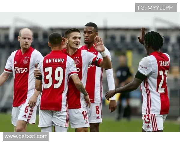 乌得勒支与费耶诺德对决前瞻及比赛结果预测分析